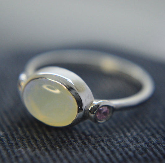 Coober Pedy White Opal Ring